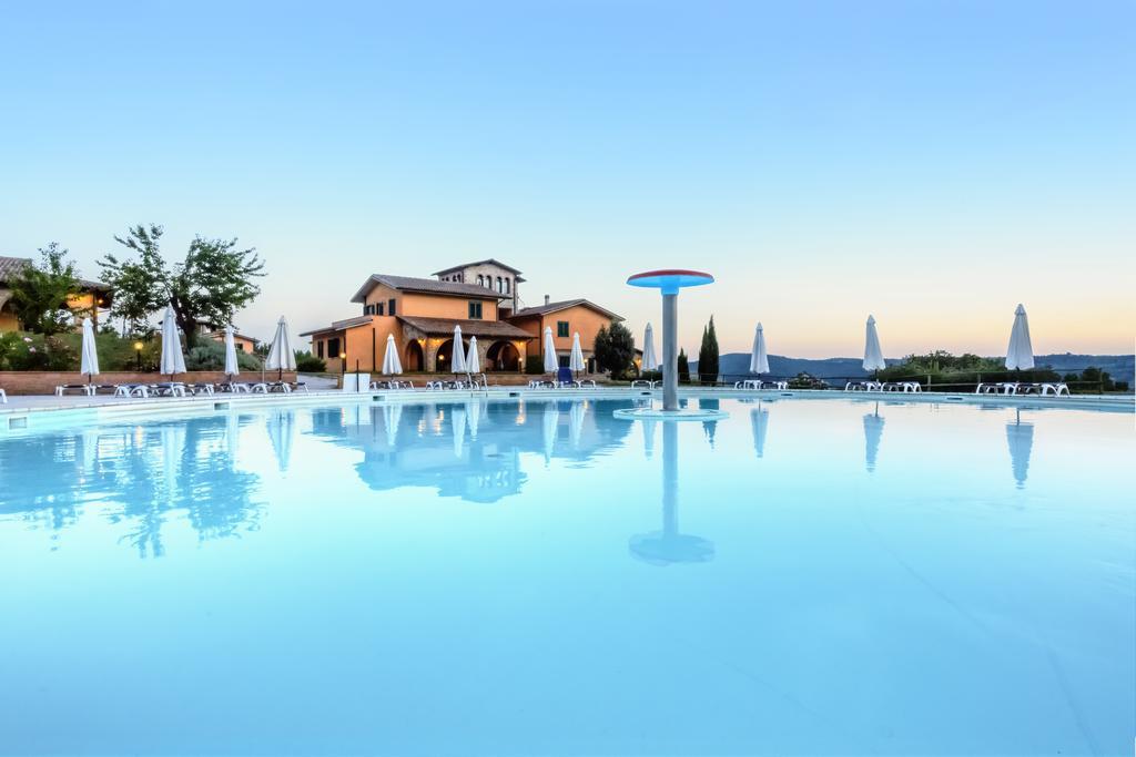 Pian Dei Mucini Resort Le Ville Massa Marittima Εξωτερικό φωτογραφία